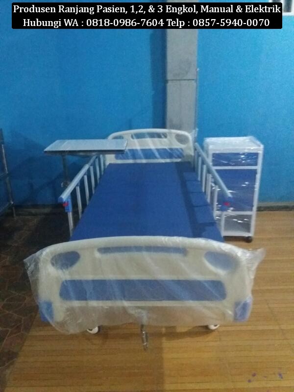 Tempat tidur bayi rumah sakit. Produsen tempat tidur rumah sakit.  Tempat-tidur-pemeriksaan-pasien